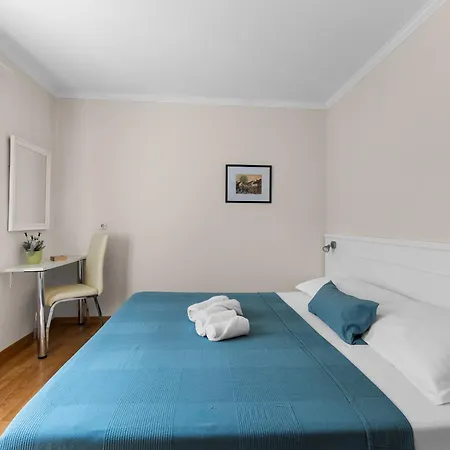 Hope Apartment *