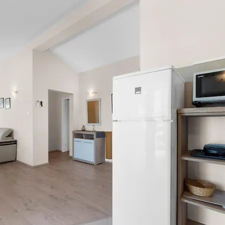 Apartment Hope